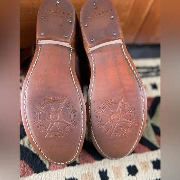 Bussola,  est1976, western ankle boots, distressed, 39, Goodyear welt sole,heels - Picture 11 of 12